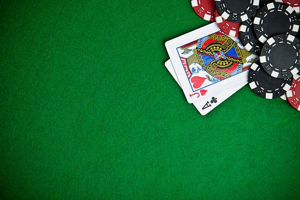 A Comparison of Common Website Features on casino non ADM Platforms